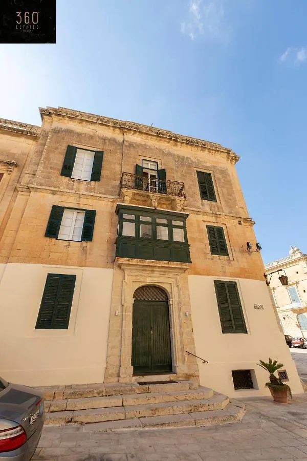 Palazzo 16Th Century Mdina, Opposite St Paul'S Cathedral By 360 Estates Apartment