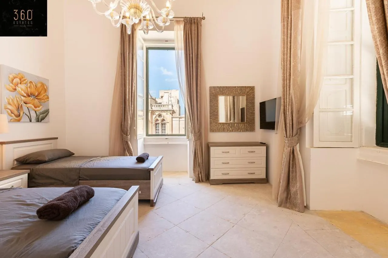 Palazzo 16Th Century Mdina, Opposite St Paul'S Cathedral By 360 Estates Apartment 0*, Mdina Malta