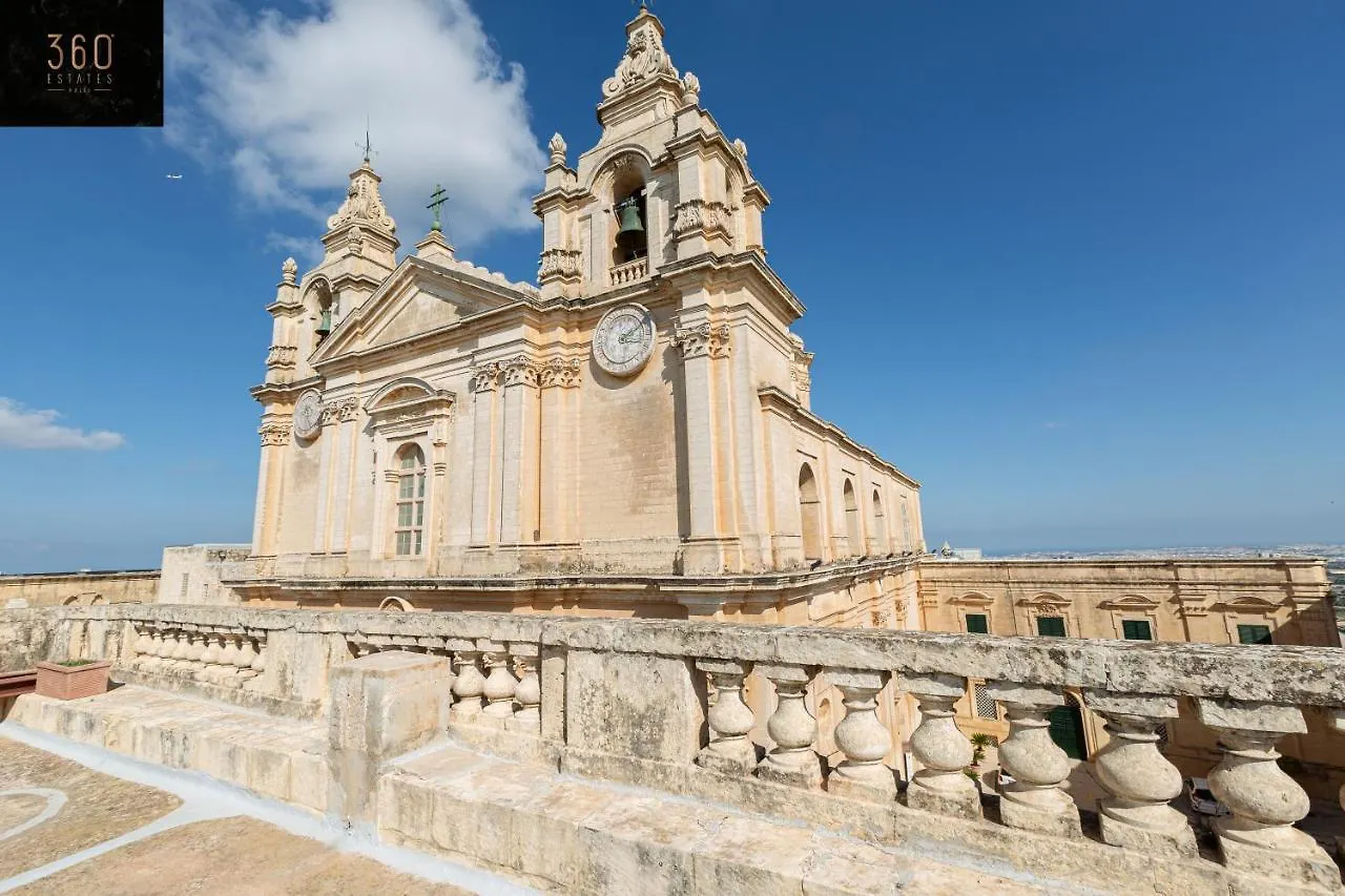 Palazzo 16Th Century Mdina, Opposite St Paul'S Cathedral By 360 Estates Apartment