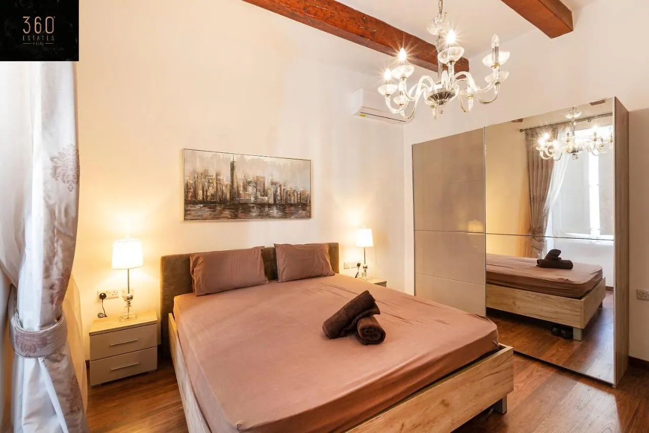 Palazzo 16Th Century Mdina, Opposite St Paul'S Cathedral By 360 Estates Apartment 0*, Mdina Malta