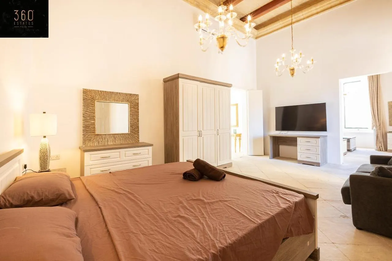 Palazzo 16Th Century Mdina, Opposite St Paul'S Cathedral By 360 Estates Apartment Malta