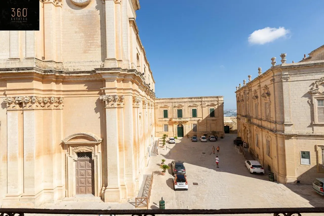 Palazzo 16Th Century Mdina, Opposite St Paul'S Cathedral By 360 Estates Apartment