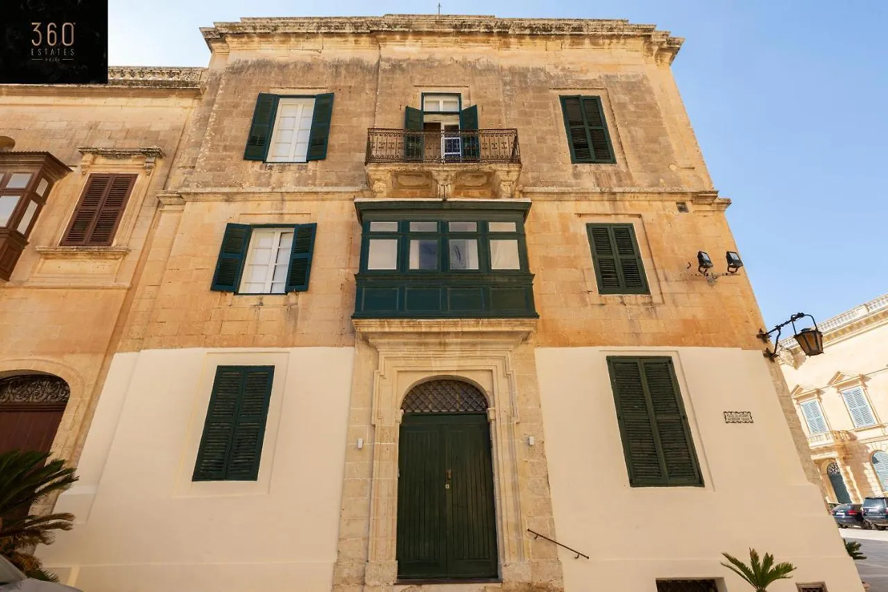 Palazzo 16Th Century Mdina, Opposite St Paul'S Cathedral By 360 Estates Appartement  Mdina